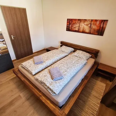 Alpine Retreat & Sauna Apartment *