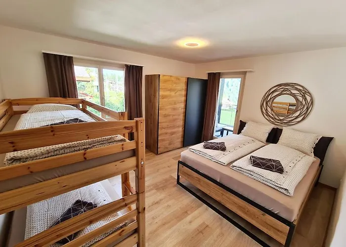 Alpine Retreat & Sauna Apartment *